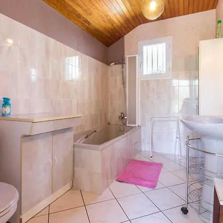Location Saisonniere: Cosy Avec Jardin Clos, Proche Plages Et Parc De Briere, Wifi Inclus! - Fr-1-306-892 Holiday home